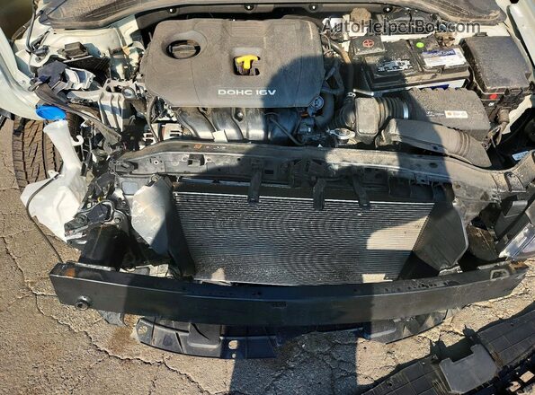 KMHD84LF8JU495040 2018 HYUNDAI ELANTRA Beige Rear interior view