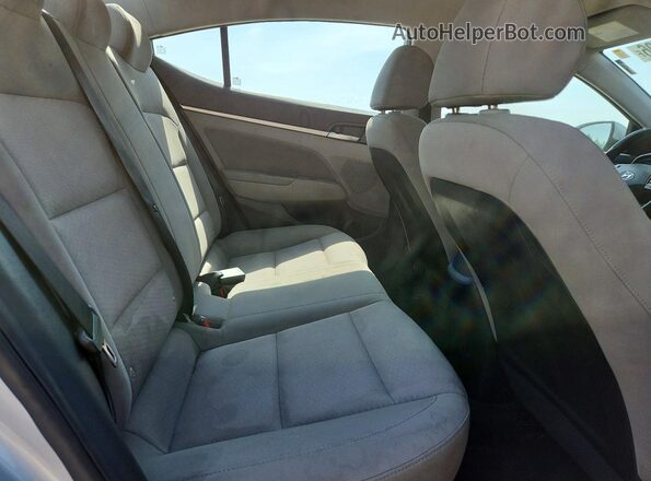 KMHD84LF9LU105419 2020 HYUNDAI ELANTRA Silver Widok tylnych siedzeń