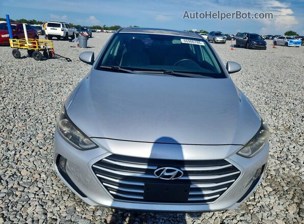 KMHD84LFXJU533416 2018 HYUNDAI ELANTRA Серебряный Вид спереди