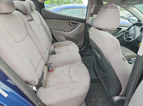 KMHDH4AE2GU492718 2016 HYUNDAI ELANTRA Blue უკანა სავარძლების ხედი