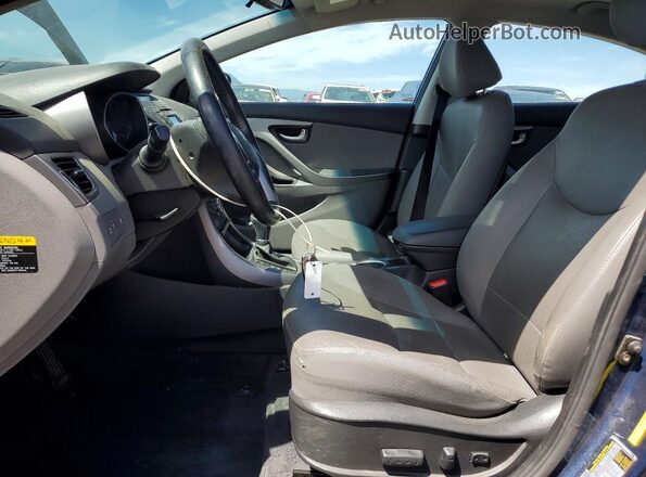 KMHDH4AE5GU599875 2016 HYUNDAI ELANTRA Blue Widok wnętrza z przodu