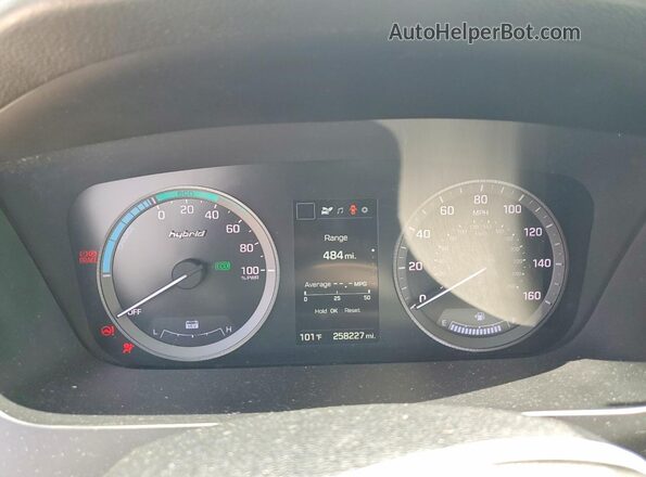 KMHE24L16GA009121 2016 HYUNDAI SONATA White ხელსაწყოთა პანელის ხედი
