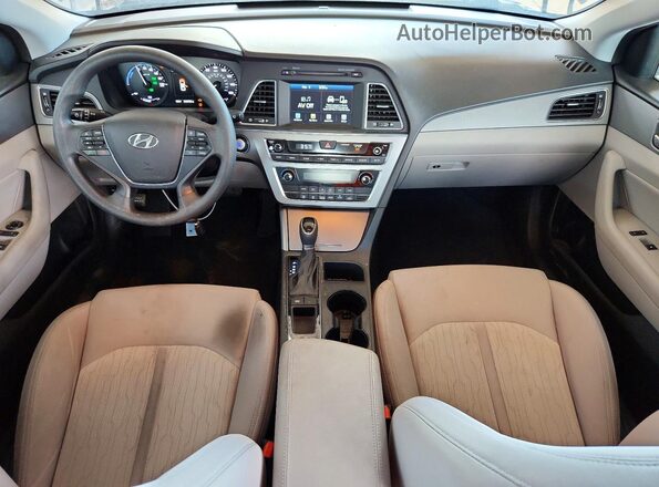 KMHE24L3XHA063427 2017 HYUNDAI SONATA Gray Vista del salpicadero