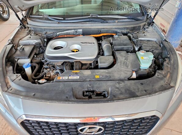 KMHE24L3XHA063427 2017 HYUNDAI SONATA Gray Vista interior trasera