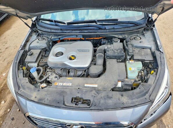 KMHE34L16HA060245 2017 HYUNDAI SONATA Silver Vista interior trasera