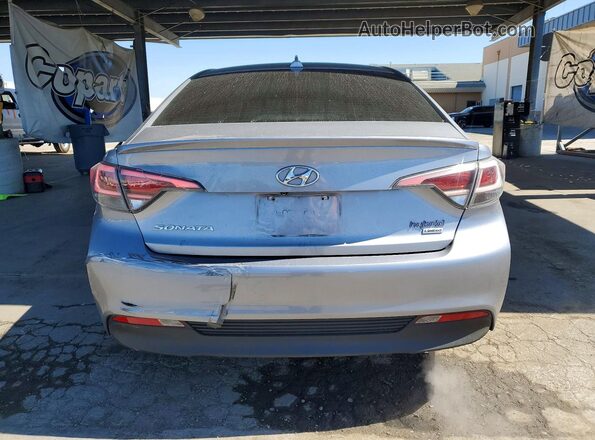 KMHE34L19GA022216 2016 HYUNDAI SONATA Silver Rear view