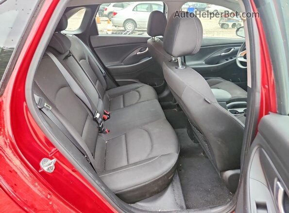 KMHH35LE0JU063684 2018 HYUNDAI ELANTRA Red Rear seats view