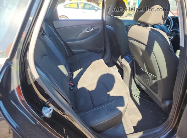 KMHH35LEXJU006134 2018 HYUNDAI ELANTRA Black Rear seats view