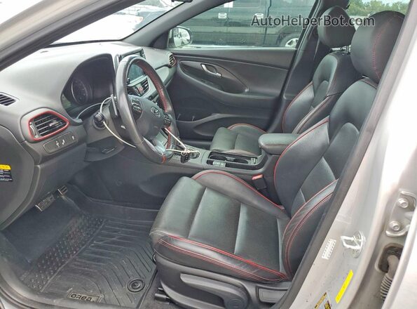 KMHH55LC7JU071449 2018 HYUNDAI ELANTRA Silver წინა სალონის ხედი