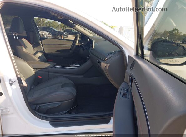 KMHL14JC7PA272586 2023 HYUNDAI SONATA White Vista interior delantera