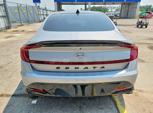 KMHL14JC8PA327059 2023 HYUNDAI SONATA Silver Widok z tyłu