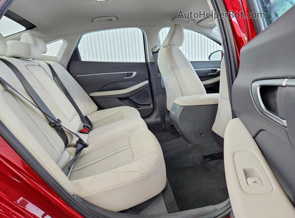 KMHL64JA6SA509352 2025 HYUNDAI SONATA Red Widok tylnych siedzeń