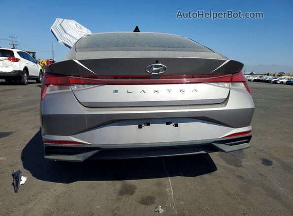 KMHLL4AG3PU627085 2023 HYUNDAI ELANTRA Gray Вид ззаду
