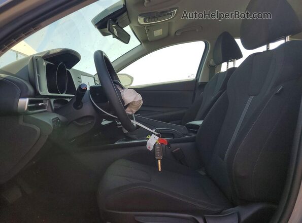 KMHLL4AG3PU627085 2023 HYUNDAI ELANTRA Gray Вид салону спереду