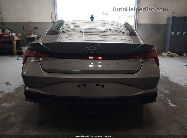 KMHLL4AG9PU546804 2023 HYUNDAI ELANTRA Silver 
