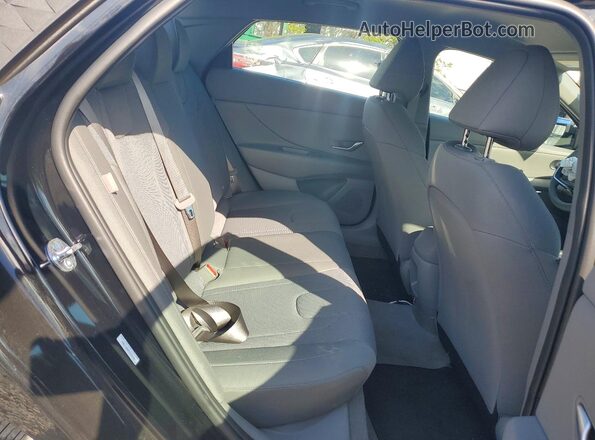 KMHLL4DG0TU116388 2026 HYUNDAI ELANTRA Black Widok tylnych siedzeń
