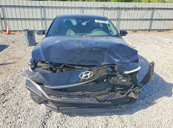 KMHLL4DG0TU116388 2026 HYUNDAI ELANTRA Black Widok z przodu