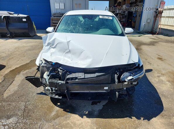 KMHLL4DG1RU758062 2024 HYUNDAI ELANTRA White Вид спереду