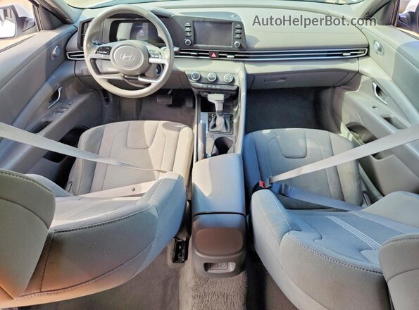KMHLL4DG1RU758062 2024 HYUNDAI ELANTRA White Вид панелі приладів