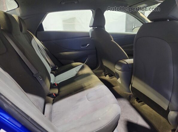 KMHLL4DG1SU888946 2025 HYUNDAI ELANTRA Blue Rear seats view