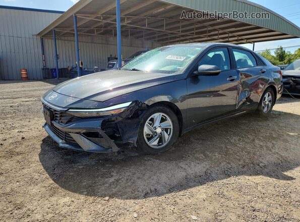 KMHLL4DG2RU792642 2024 HYUNDAI ELANTRA Charcoal Widok naklejki z numerem VIN