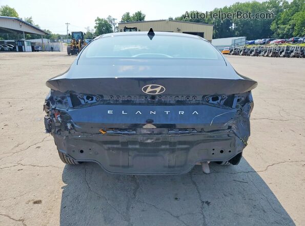KMHLL4DG4RU723502 2024 HYUNDAI ELANTRA Черный Вид сзади