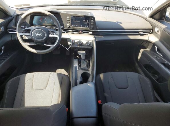 KMHLL4DG5SU992646 2025 HYUNDAI ELANTRA Black Առջևի վահանակի տեսք