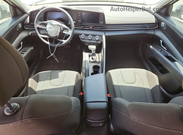 KMHLL4DG6TU164512 2026 HYUNDAI ELANTRA Белый Вид панели приборов