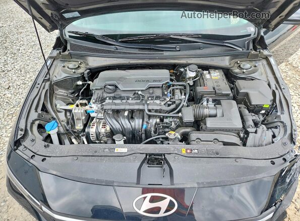 KMHLL4DG6TU170598 2026 HYUNDAI ELANTRA Black Սալոնի հետևի տեսք