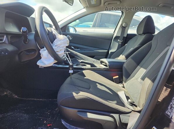 KMHLL4DG6TU204734 2026 HYUNDAI ELANTRA Black Front interior view