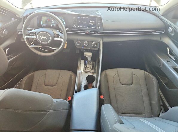 KMHLL4DG7RU801934 2024 HYUNDAI ELANTRA Gray Dashboard view