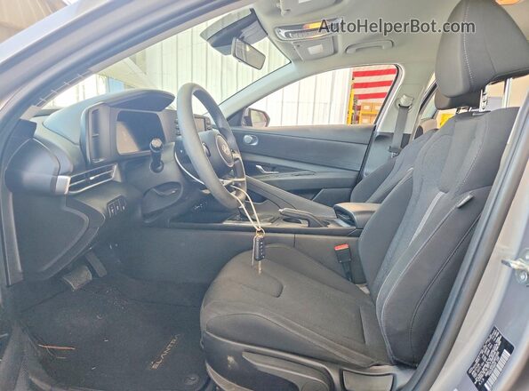 KMHLL4DG7RU801934 2024 HYUNDAI ELANTRA Gray Front interior view