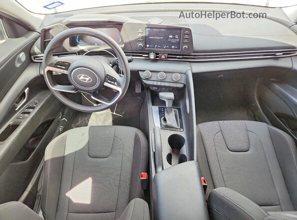 KMHLL4DG8RU815664 2024 HYUNDAI ELANTRA Gray Առջևի վահանակի տեսք