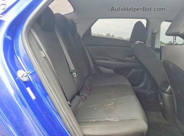 KMHLL4DG9RU763042 2024 HYUNDAI ELANTRA Blue Rear seats view