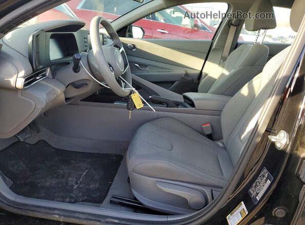 KMHLL4DG9RU825734 2024 HYUNDAI ELANTRA Black წინა სალონის ხედი