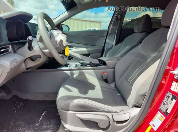KMHLM4AG2PU465222 2023 HYUNDAI ELANTRA Red წინა სალონის ხედი