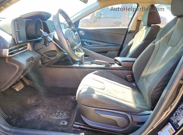 KMHLM4AG4MU117482 2021 HYUNDAI ELANTRA Black Вид салону спереду