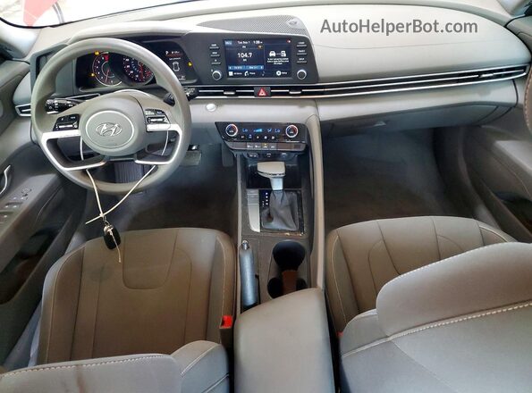 KMHLM4AG5MU164018 2021 HYUNDAI ELANTRA Red Dashboard view