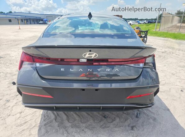 KMHLM4DG0TU127789 2026 HYUNDAI ELANTRA Gray Rear view