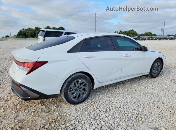 KMHLM4DG2RU808531 2024 HYUNDAI ELANTRA White Հետևի աջ