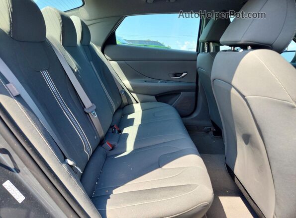 KMHLM4DG2RU848401 2024 HYUNDAI ELANTRA Серый Вид задних сидений