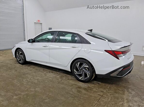KMHLM4DG2SU961027 2025 HYUNDAI ELANTRA White Հետևի ձախ