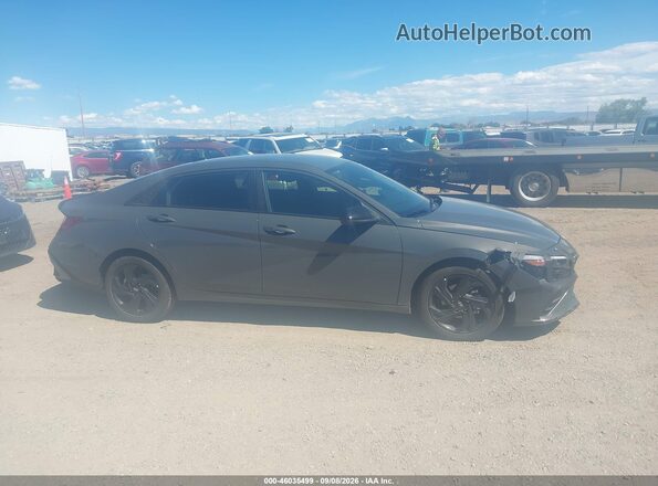 KMHLM4DG2TU235542 2026 HYUNDAI ELANTRA Gray Սալոնի հետևի տեսք