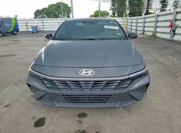 KMHLM4DG4SU866730 2025 HYUNDAI ELANTRA Gray Вид спереду