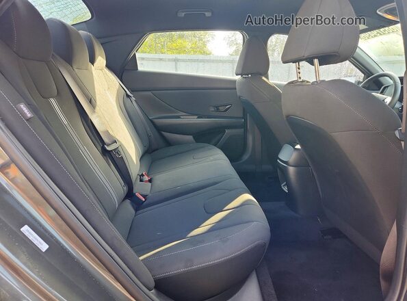 KMHLM4DG5TU236362 2026 HYUNDAI ELANTRA Gray უკანა სავარძლების ხედი