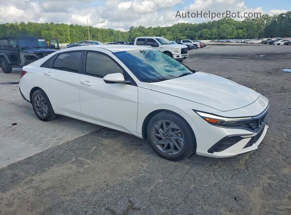 KMHLM4DG6RU638934 2024 HYUNDAI ELANTRA White Առջևի աջ