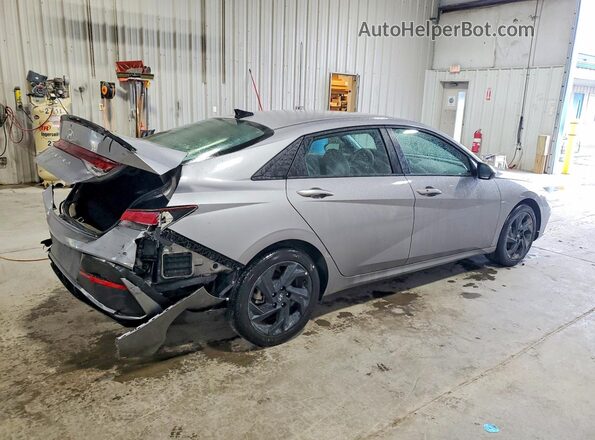 KMHLM4DG7TU110522 2026 HYUNDAI ELANTRA Silver Tył prawy