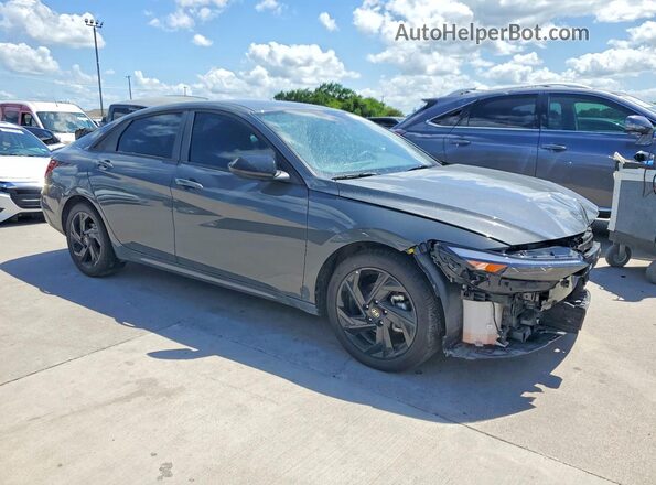KMHLM4DG7TU203685 2026 HYUNDAI ELANTRA Gray Przód prawy