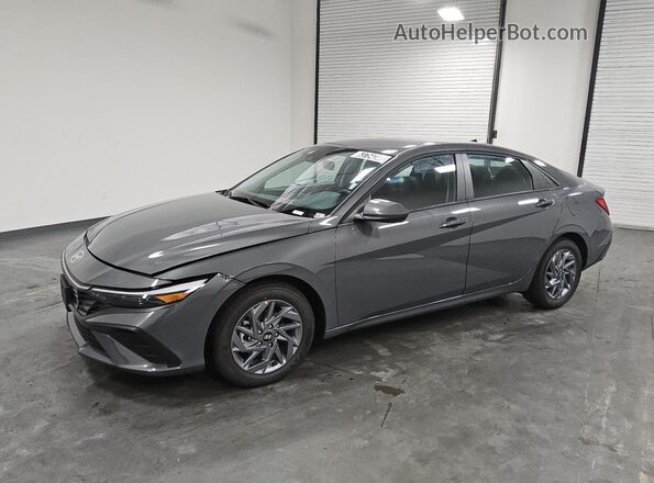 KMHLM4DJ6TU215838 2026 HYUNDAI ELANTRA Charcoal 