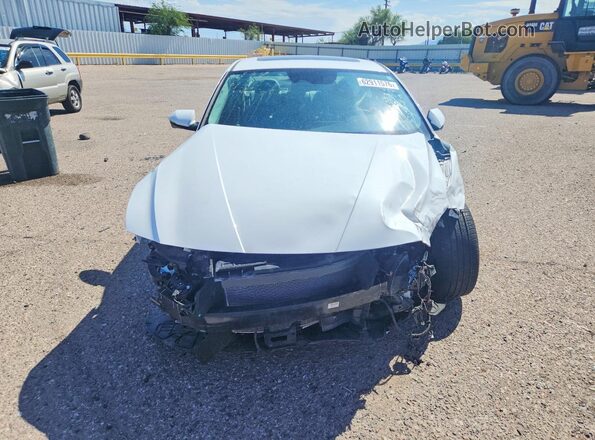 KMHLP4DG9RU832154 2024 HYUNDAI ELANTRA White Vista frontal
